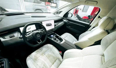 2024 Zeekr 009 Grand Ultra Luxury 4-seater MPV Electric // EMI Starts from 5,800 AED-3