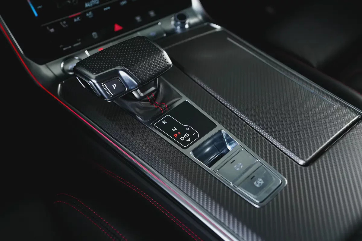 Audi RS7-Carbon Fiber Package-Audi Ceramic Braking System-Red Calipers-Premium Leather Interior-16-16