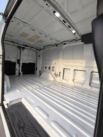 Ford Transit Custom SWB LRF FORD TRANSIT 150 VAN-11