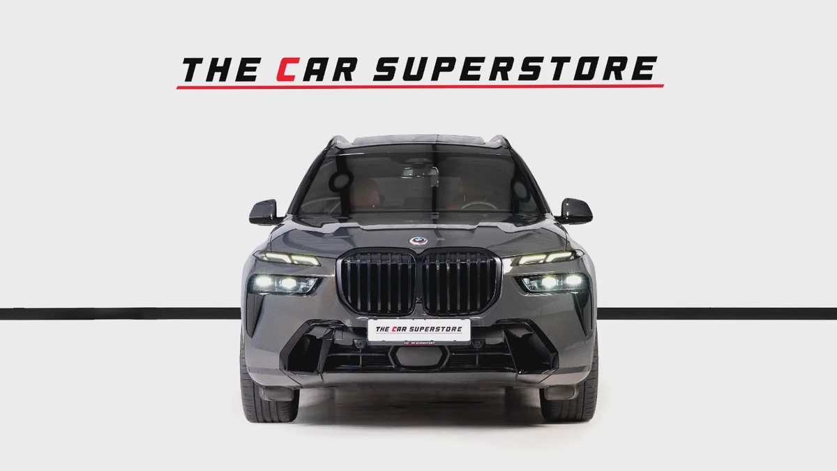 BMW X7 X-Drive 40i M Sport-GCC-AGMC Warranty and Service Contract Until 01/2028- 1 Owner-7 Seats-2-2