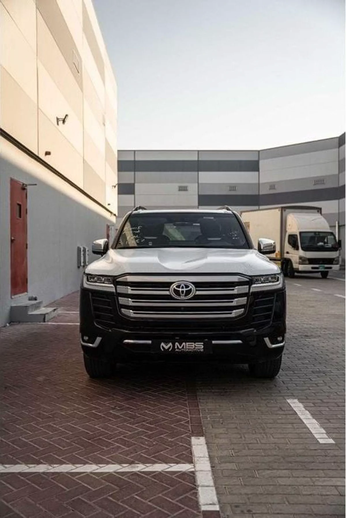 Toyota Land Cruiser VXR VX TWIN TURBO MBS AUTOBIOGRAPHY VIP 4 Seater Luxury-8-0