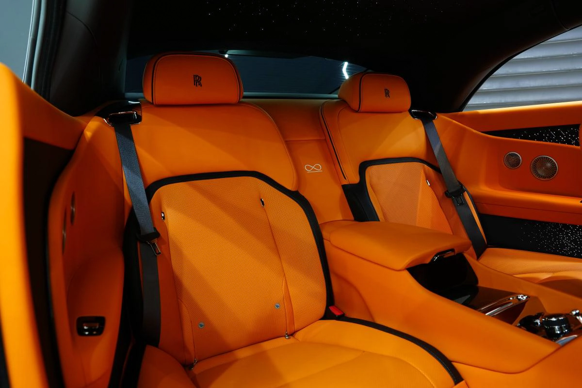 Rolls-Royce Spectre Black Badge 2026-3-3