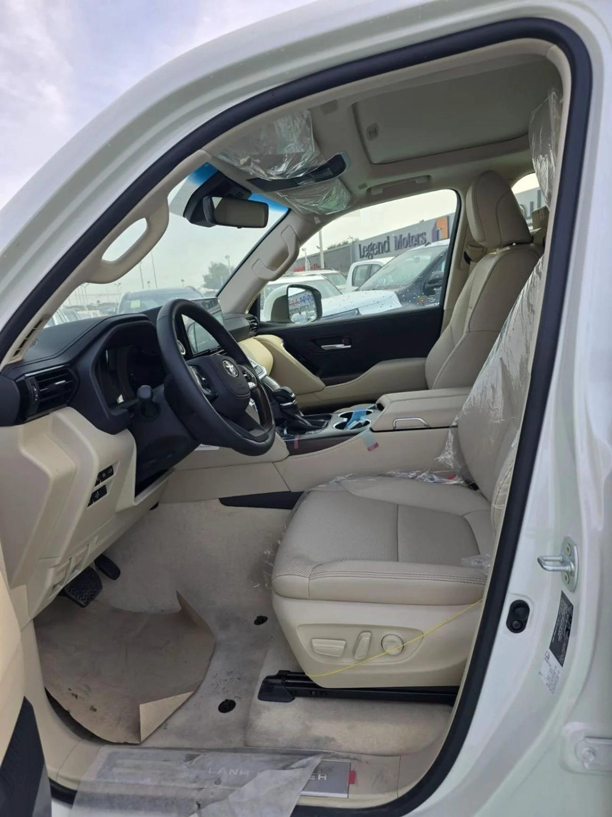 Toyota Land Cruiser GXR 4.0L 2025 MODEL SUNROOF ELECTRIC SEAT-12-12
