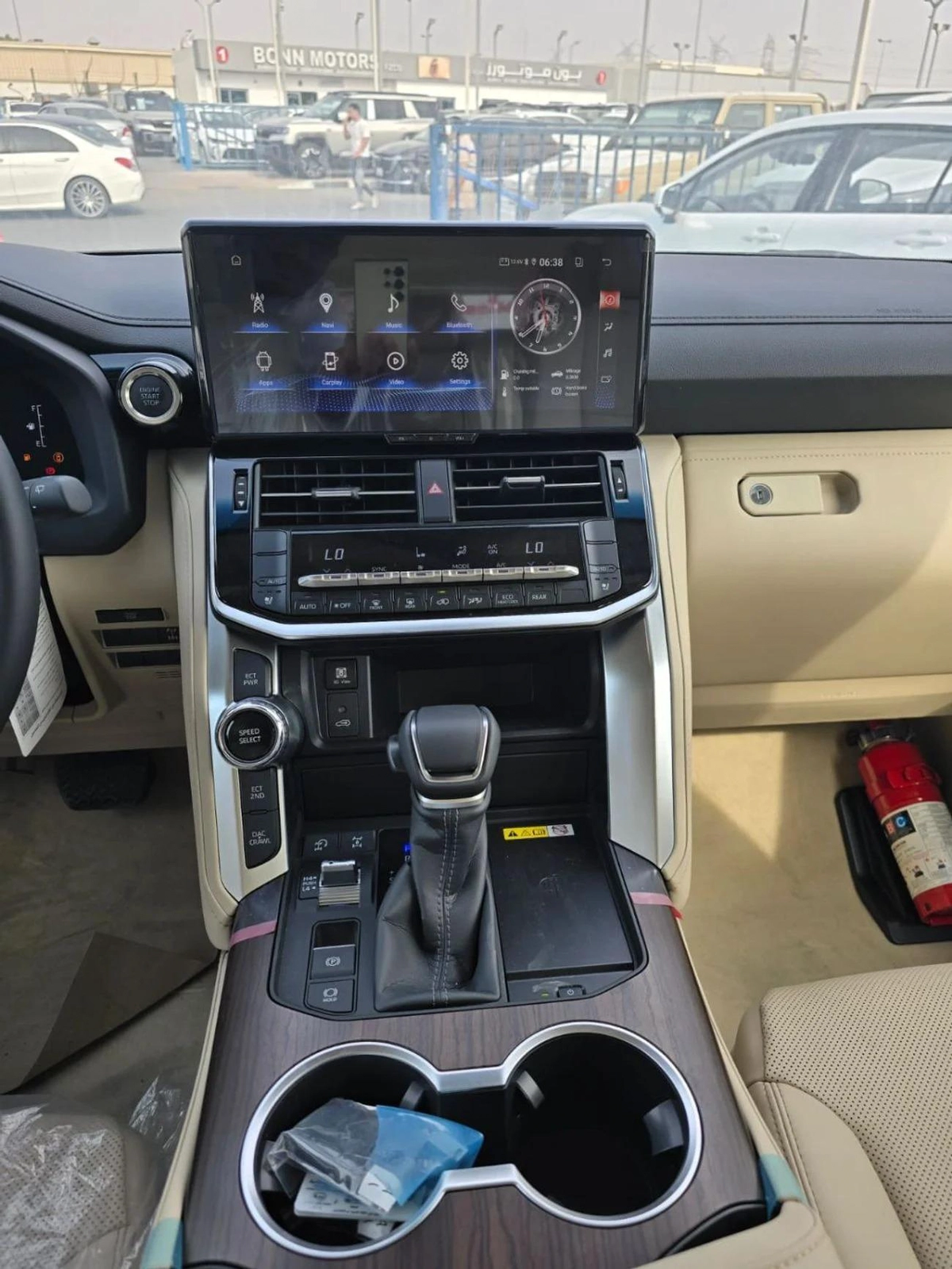 Toyota Land Cruiser GXR 4.0L 2025 MODEL SUNROOF ELECTRIC SEAT-9-9