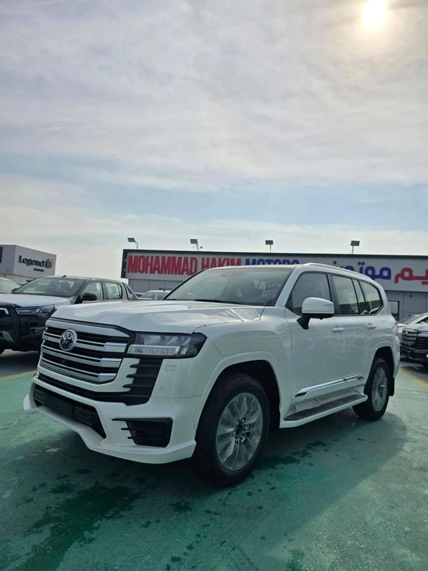 Toyota Land Cruiser GXR 4.0L 2025 MODEL SUNROOF ELECTRIC SEAT