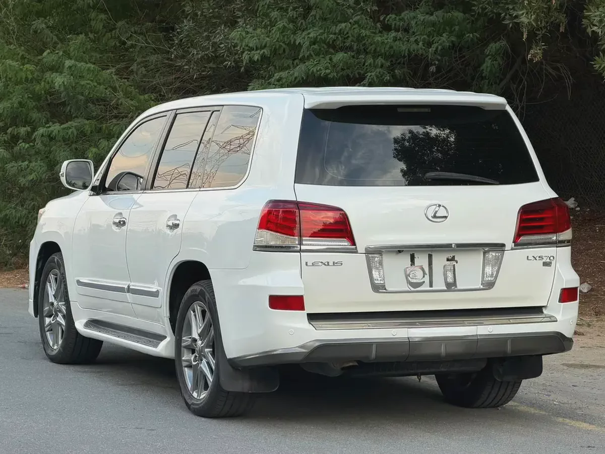 لكزس LX 570 خليجي 2013 خليجي صبغ الوكاله-5-5