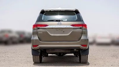 Toyota Fortuner GX2 TOYOTA FORTUNER 2.4 DIESEL AT MID OPTION-3