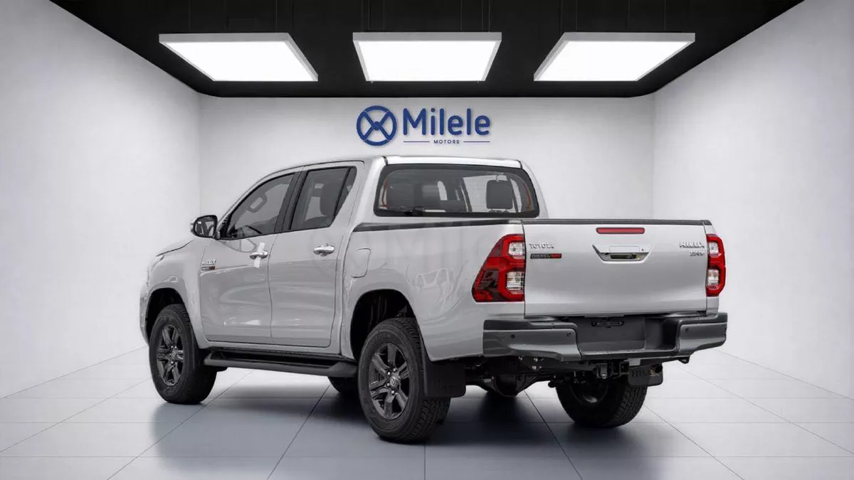 Toyota Hilux HILUX DC DIESEL 2.8M HEV AT 4WD | 2-YEAR WARRANTY + SERVICE AVAILABLE | IN-HOUSE FINANCING | 0% DOWN-6-0