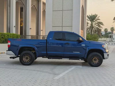 Toyota Tundra 4WD Truck SR5 2014 - American Specs - Excellent Condition-7