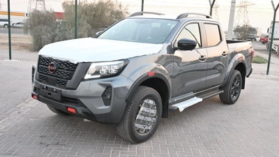 Nissan Navara PRO4X FULL OPTION ALL COLOUR ....-0