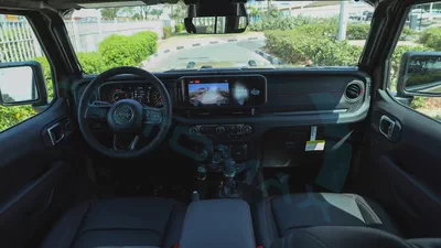 ( For Export / multiple colors ) 2026/2026 Jeep Wrangler Unlimited Rubicon XTREME 4x4 2.0T GCC 0KM-1