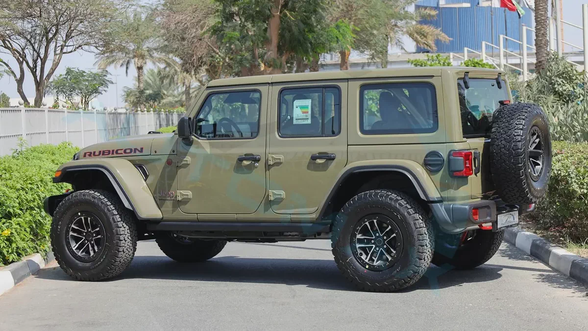 ( For Export / multiple colors ) 2026/2026 Jeep Wrangler Unlimited Rubicon XTREME 4x4 2.0T GCC 0KM-4-4