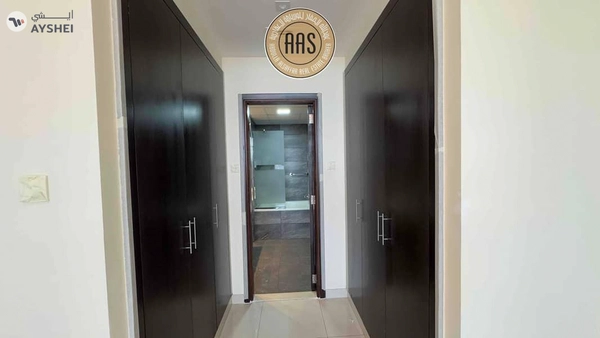 spacious 3bhk in sheikh zayad road rent only 242k