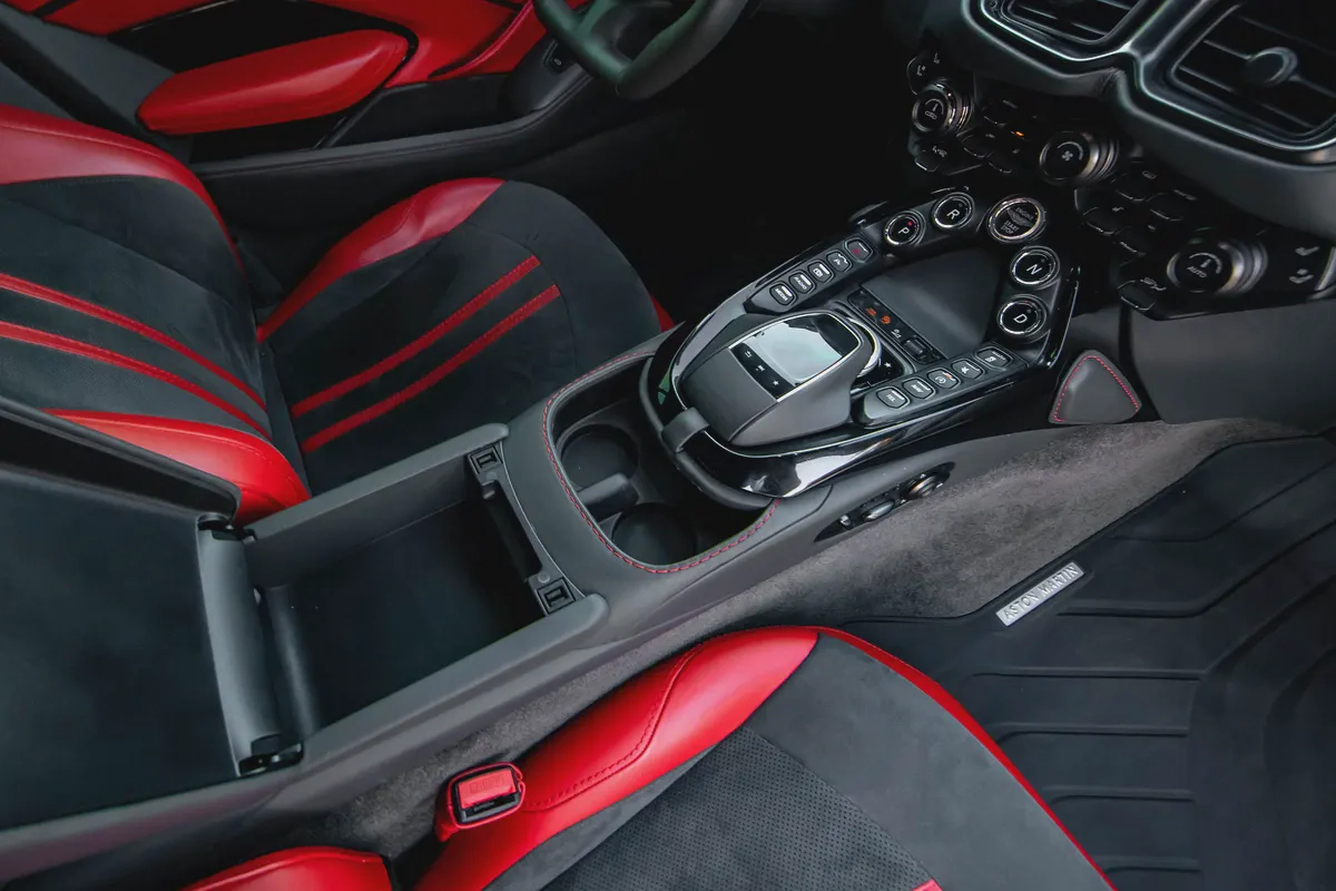 2022 Aston Martin Vantage Standard V8 | European Specs | Pristine Condition-12-12