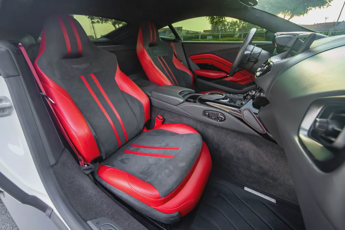 2022 Aston Martin Vantage Standard V8 | European Specs | Pristine Condition-14-14
