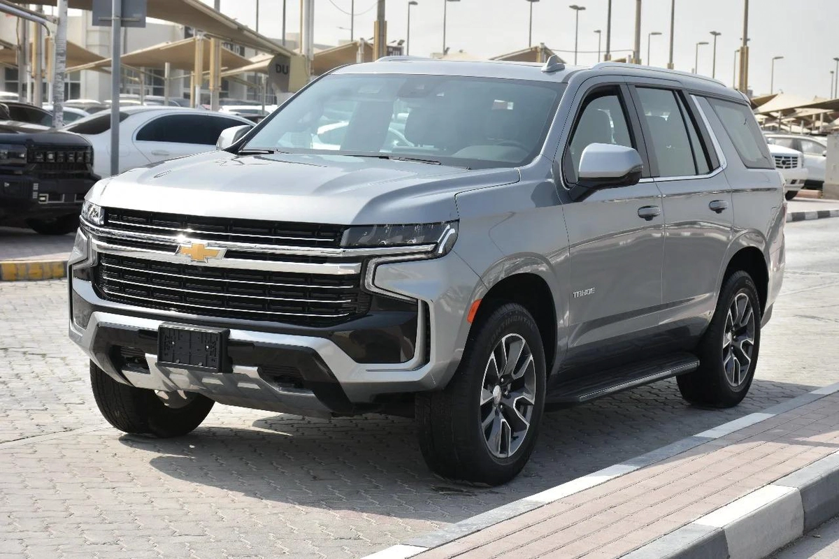 TAHOE LT 4WD 2023 | GREY-7-7