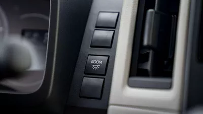 Toyota Hiace GL Commuter GL High Roof 3.5L-21