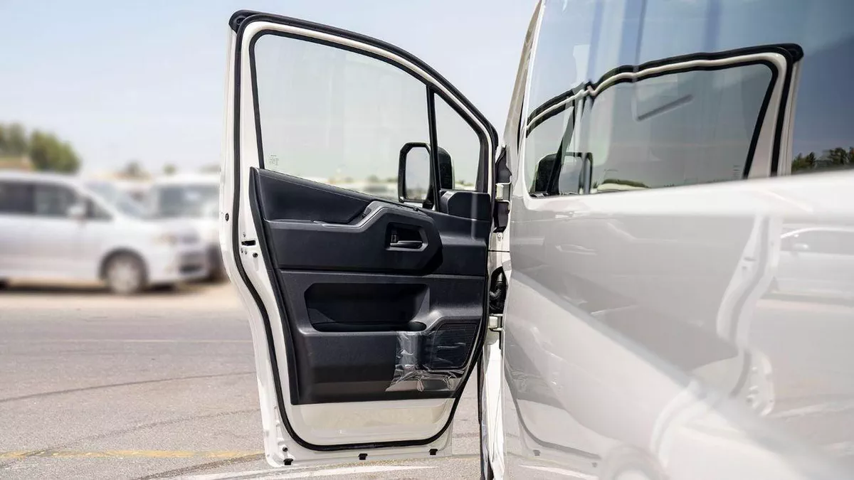 Toyota Hiace GL Commuter GL High Roof 3.5L-10-0