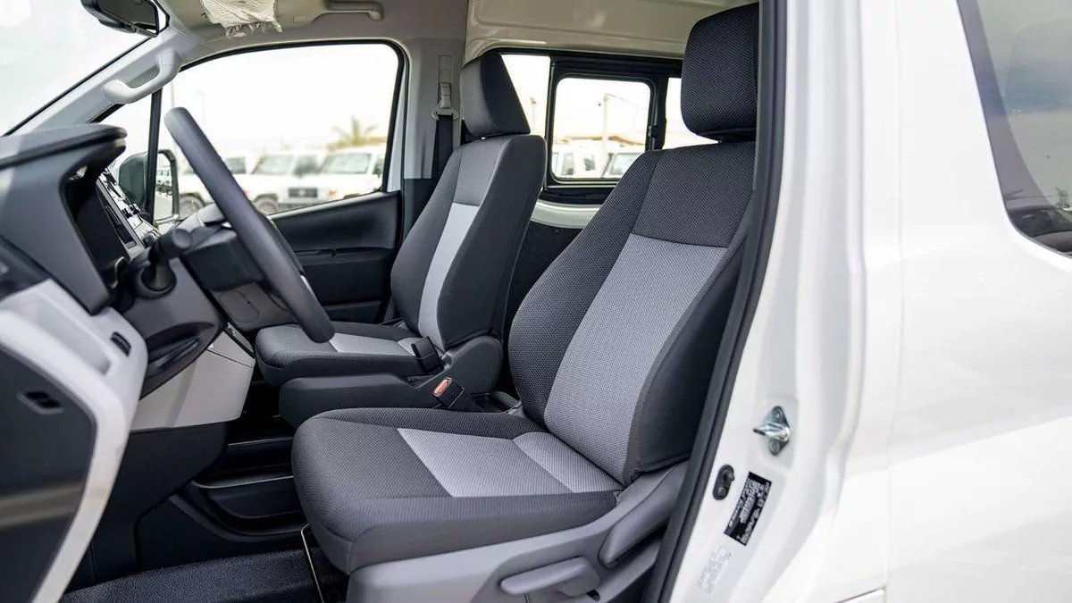 Toyota Hiace GL Commuter GL High Roof 3.5L-12-0
