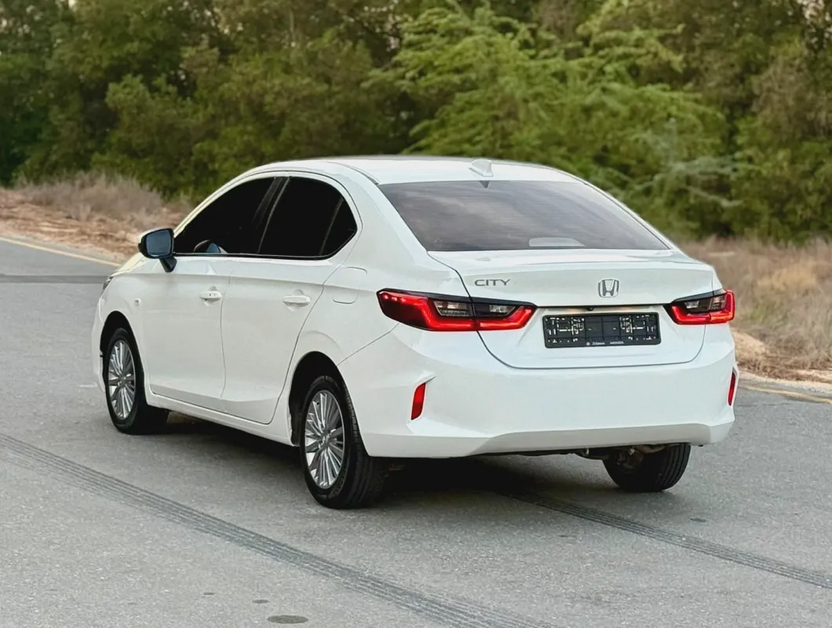 هوندا سيتي خليجي 2022 موديل Honda City DX 2022 - GCC Specs - Excellent Condition