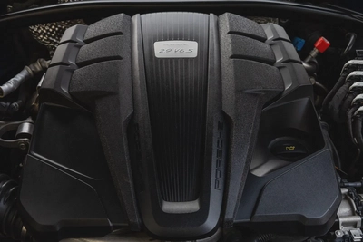 Porsche Macan S 2024-10