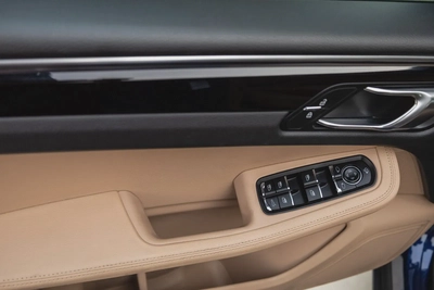 Porsche Macan S 2024-17