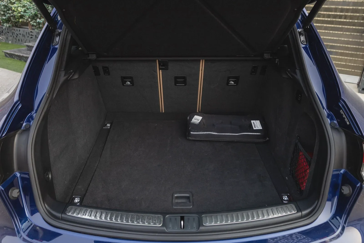 Porsche Macan S 2024-14-14