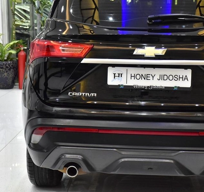 Chevrolet Captiva Premier ( 2023 Model ) in Black Color GCC Specs-4