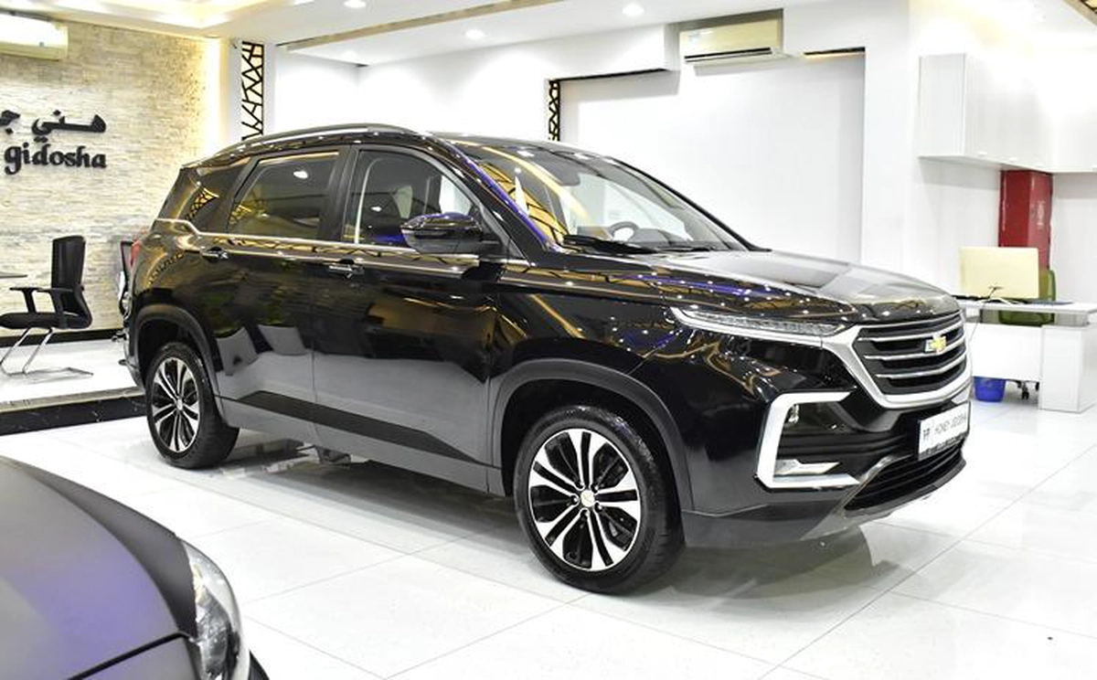 Chevrolet Captiva Premier ( 2023 Model ) in Black Color GCC Specs