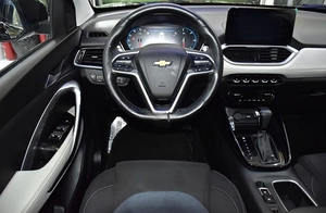 Chevrolet Captiva Premier ( 2023 Model ) in Black Color GCC Specs