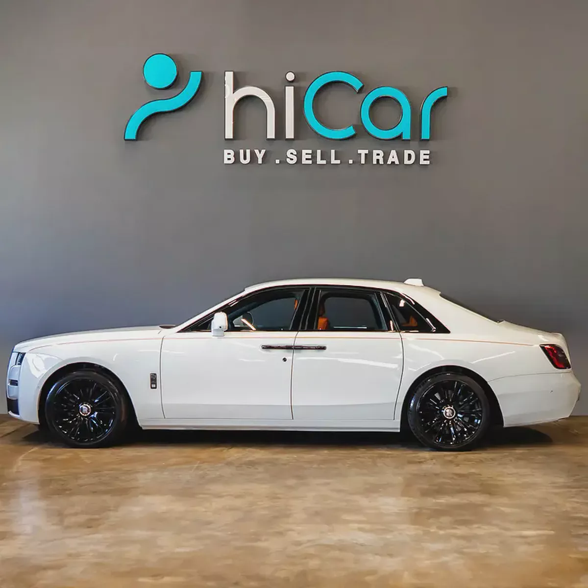 AED 14,565 P.M • 0% Downpayment • Rolls-Royce Ghost  • 1 Year Warranty-1-1