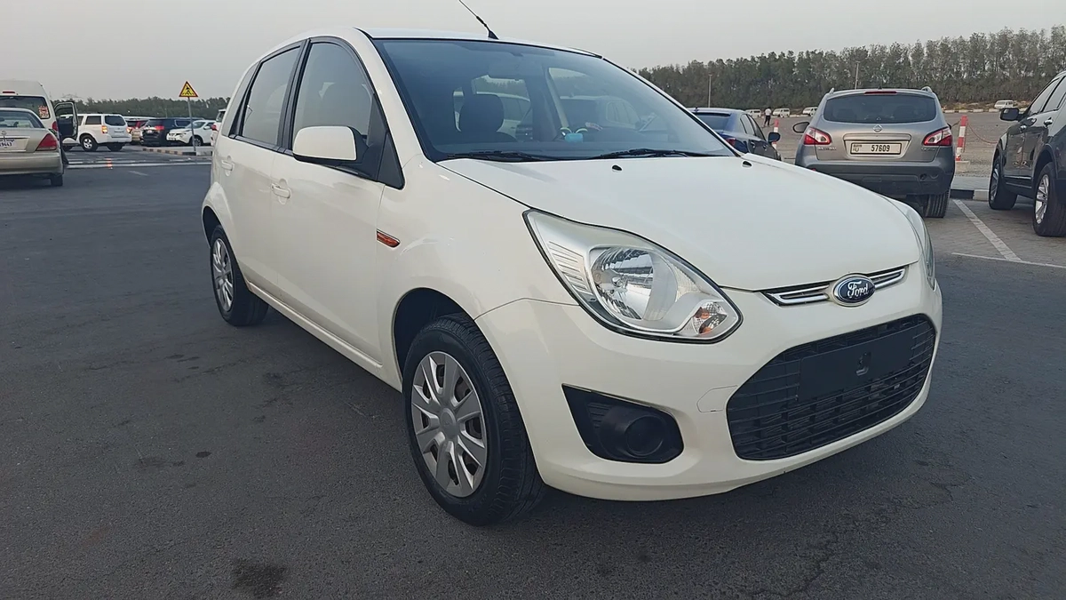 Ford Figo GCC | 2015 | Well Maintained | Reliable Daily Car • Model: 2015 • Mileage: 145959 KMS • Sp