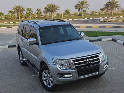 Pajero 2019 GCC Full Option Top With Sunroof and Navigation GLS TOP Line Premium Car With Low KM-2