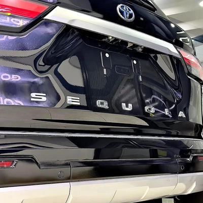 2024 Toyota Sequoia Capstone hybrid-5