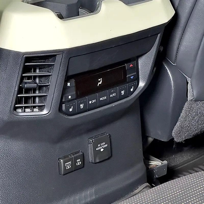 2024 Toyota Sequoia Capstone hybrid-10