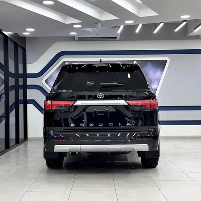2024 Toyota Sequoia Capstone hybrid-16