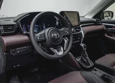 Toyota Urban Cruiser GLX 2026 European Specs-8
