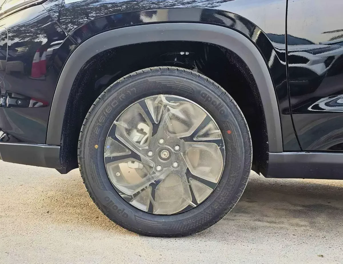 Toyota Urban Cruiser GLX 2026 European Specs-6-6