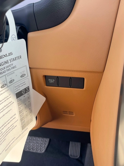 LEXUS LX700 HYBRID ( FULL OPTION WITH AUTO PARK ) 2025 GCC-7