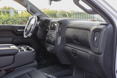 CHEVROLET SILVERADO | V8 | 5.3L | 4WD | GCC | 2025  (Export)-18