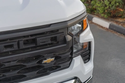 CHEVROLET SILVERADO | V8 | 5.3L | 4WD | GCC | 2025  (Export)-7