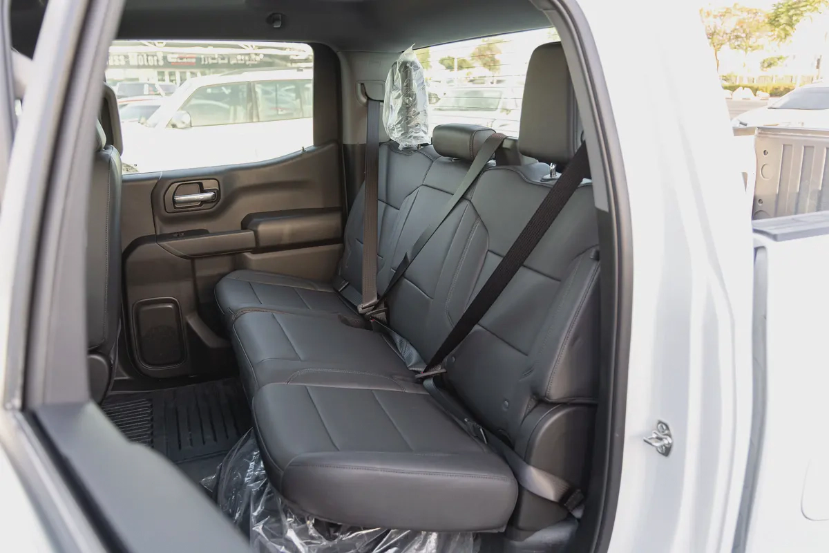 CHEVROLET SILVERADO | V8 | 5.3L | 4WD | GCC | 2025  (Export)-11-11
