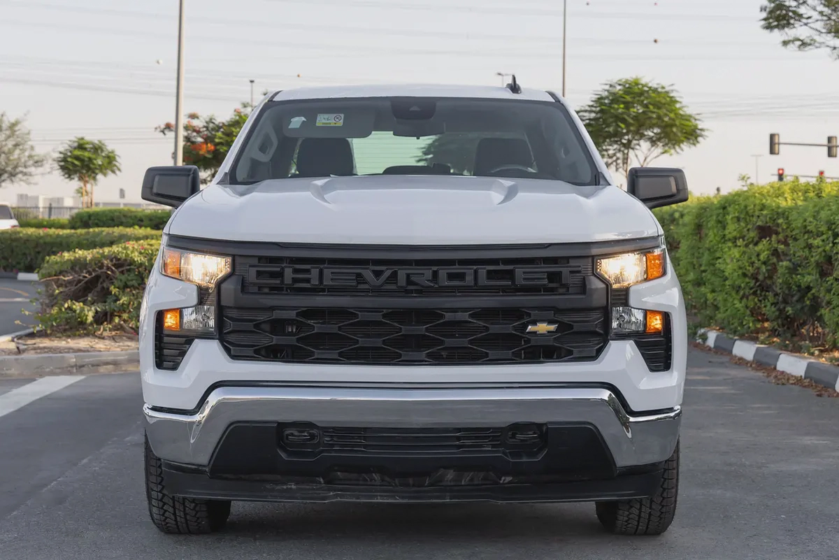 CHEVROLET SILVERADO | V8 | 5.3L | 4WD | GCC | 2025  (Export)-1-1
