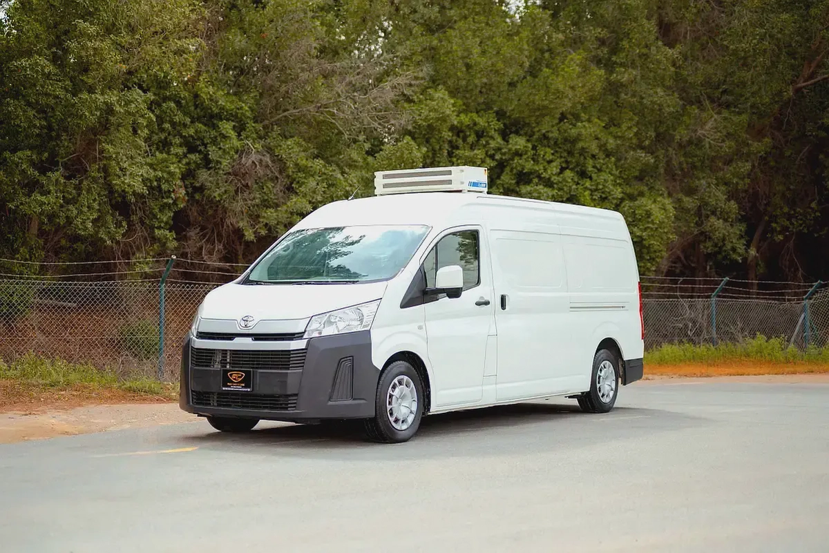 High Roof | Manual | Freezer Van | GCC Specs | Ref#T03523
