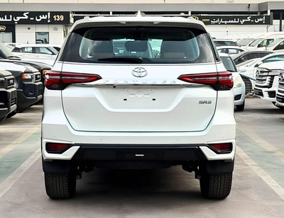 Toyota Fortuner SR5 || 2.8L DIESEL V4 4WD | RADAR | 360*CAMERA | AUTO AC (CODE # FD6FO)-2