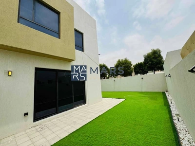 Spacious 3-Bedroom Corner Unit for Rent in Nasma Residence 110k-12