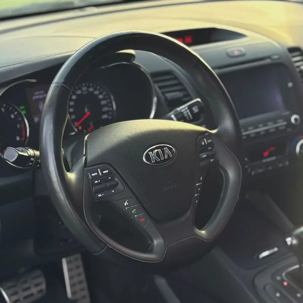 2013 Kia K3 - Korean Specs - Excellent Condition-10-10