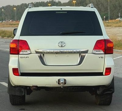 Toyota Land Cruiser GXR V6 4.0L Model 2011 Full Options-5