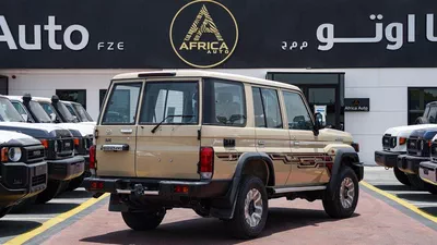 Toyota Land Cruiser 70 HT VXR LC76 LX-12