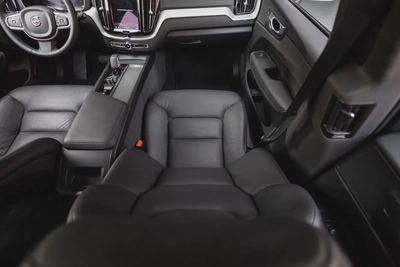 Volvo XC60 2024-15